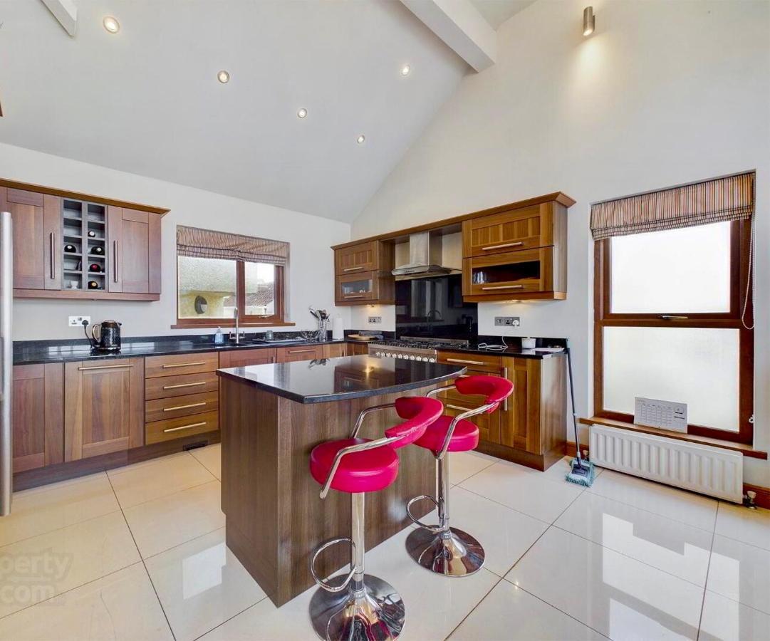 Atlantic View Coach House - Tourist Board Approved