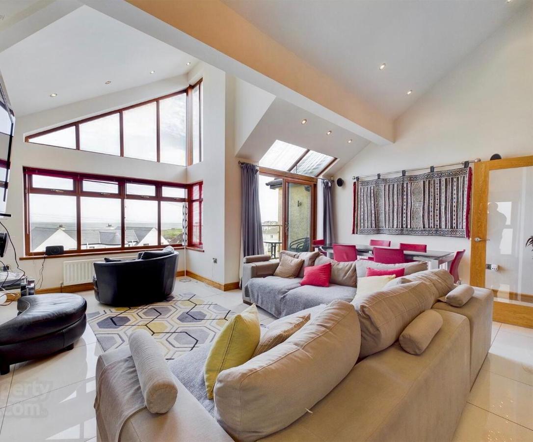 Atlantic View Coach House - Tourist Board Approved Portstewart