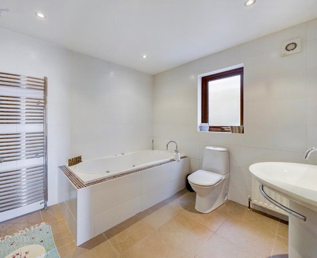 Atlantic View Coach House - Tourist Board Approved